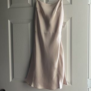 Gorgeous NEW champagne silky dress with open back & bow! 🎀